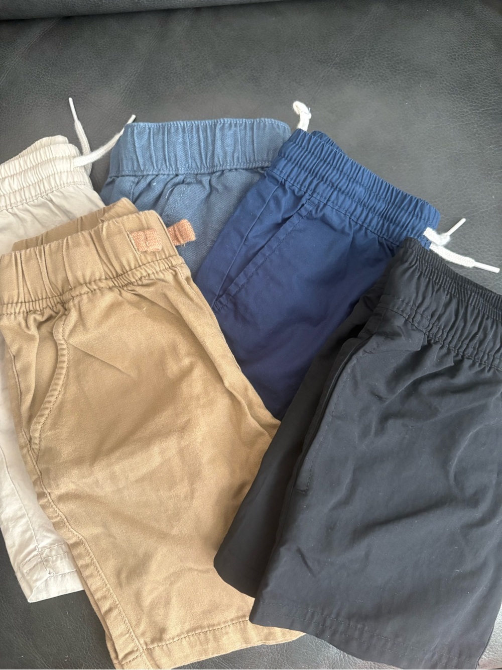 Old navy and 365 kids Elastic Waist Pull-On bundle. Size 4T EUC
